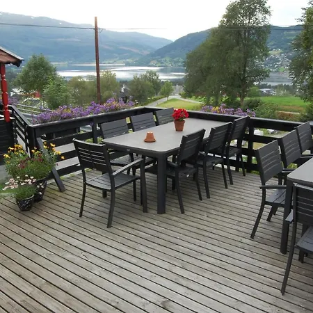 Haugo Utleige 게스트하우스 *