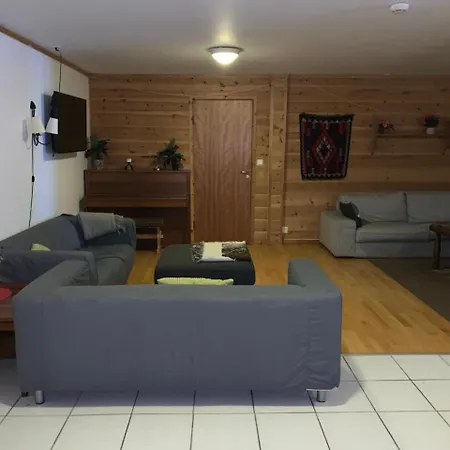 Haugo Utleige 보스